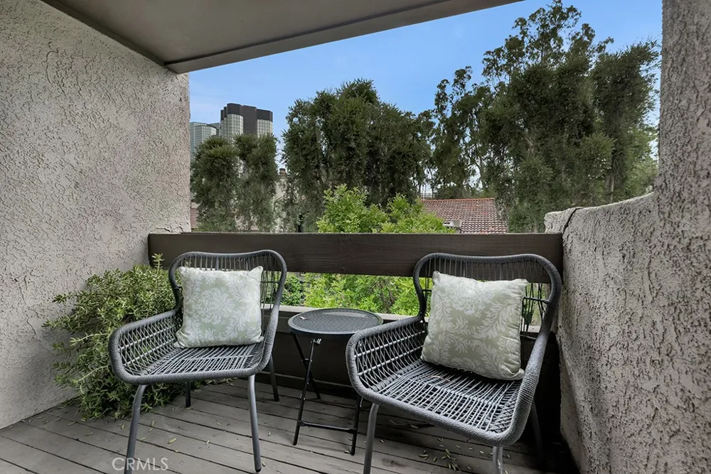 21500 Califa Street #159 Woodland Hills, CA 91367