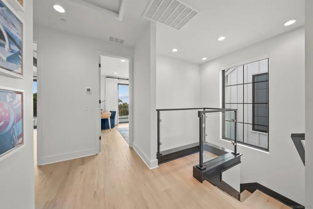 1260 Molara Ln Encinitas, CA 92024