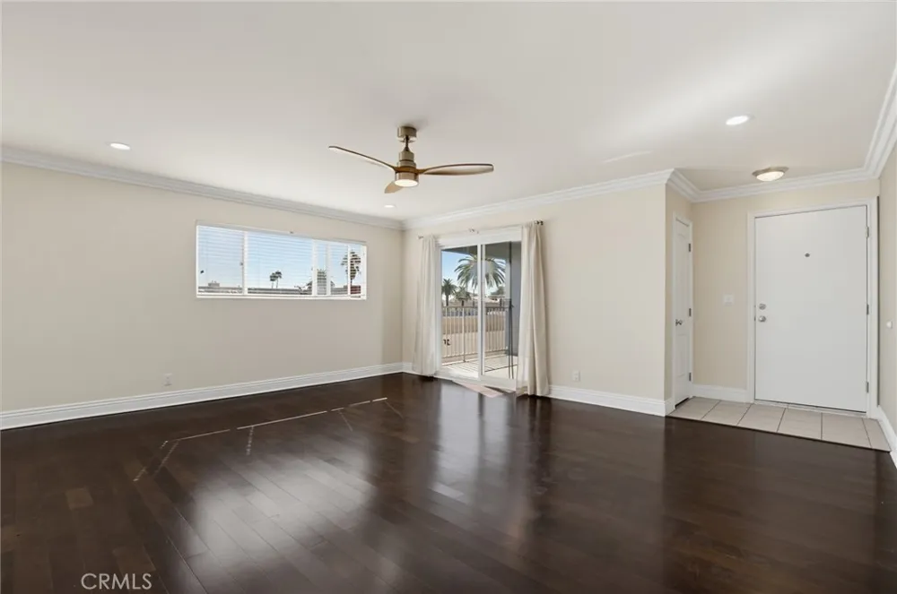 1401 E 3rd Street #16 Long Beach, CA 90802