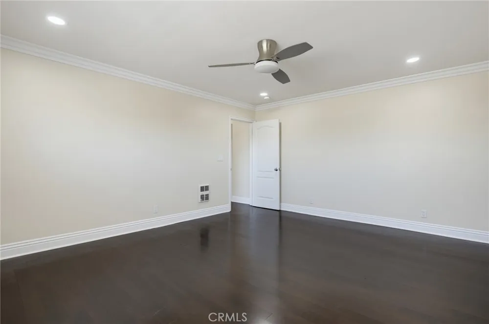 1401 E 3rd Street #16 Long Beach, CA 90802