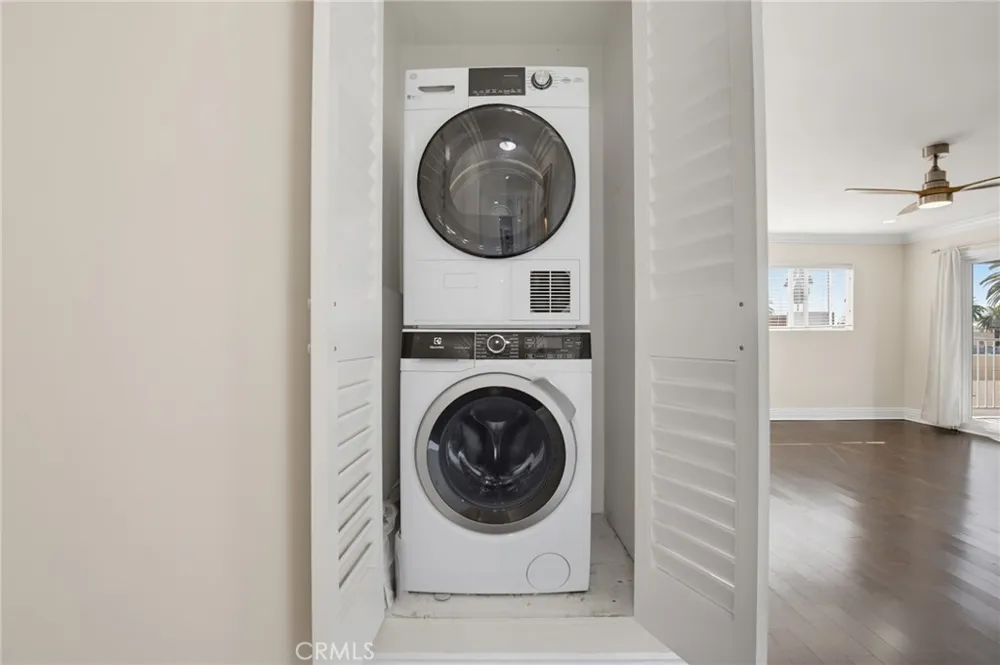 1401 E 3rd Street #16 Long Beach, CA 90802