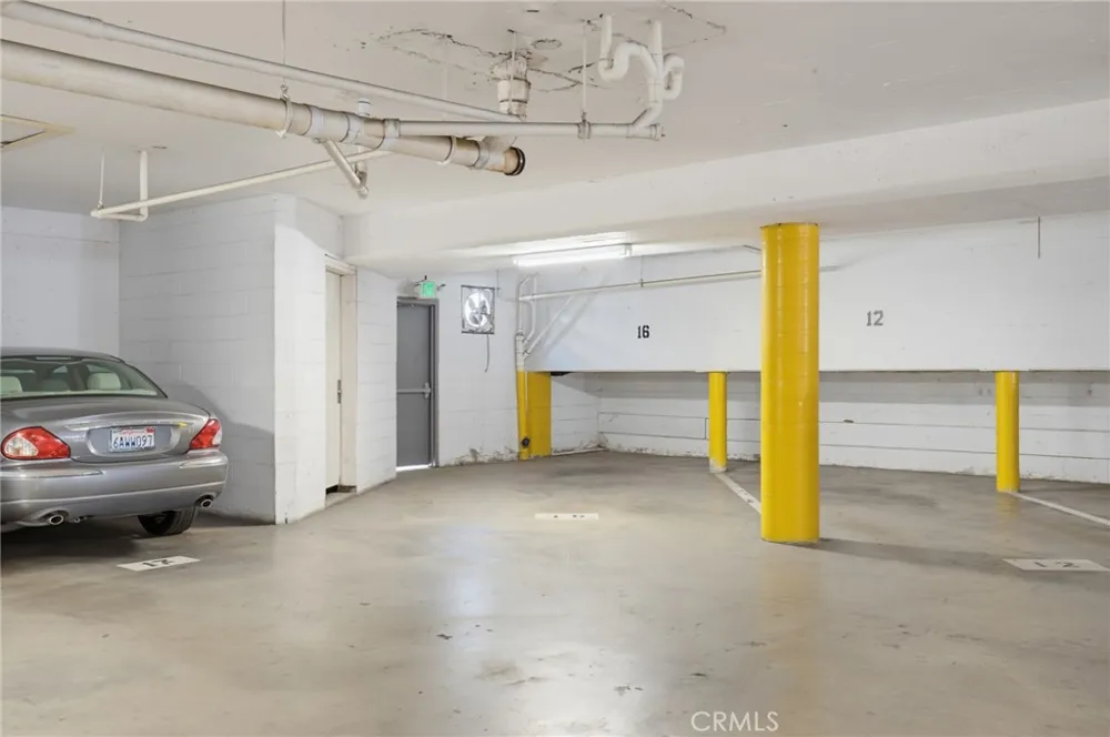 1401 E 3rd Street #16 Long Beach, CA 90802