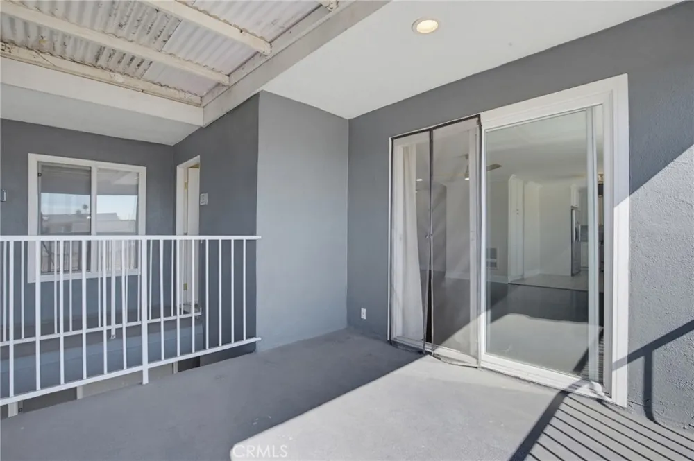 1401 E 3rd Street #16 Long Beach, CA 90802