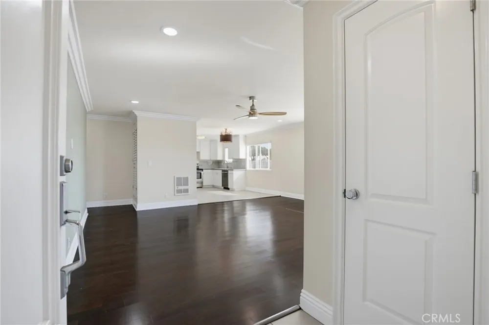 1401 E 3rd Street #16 Long Beach, CA 90802