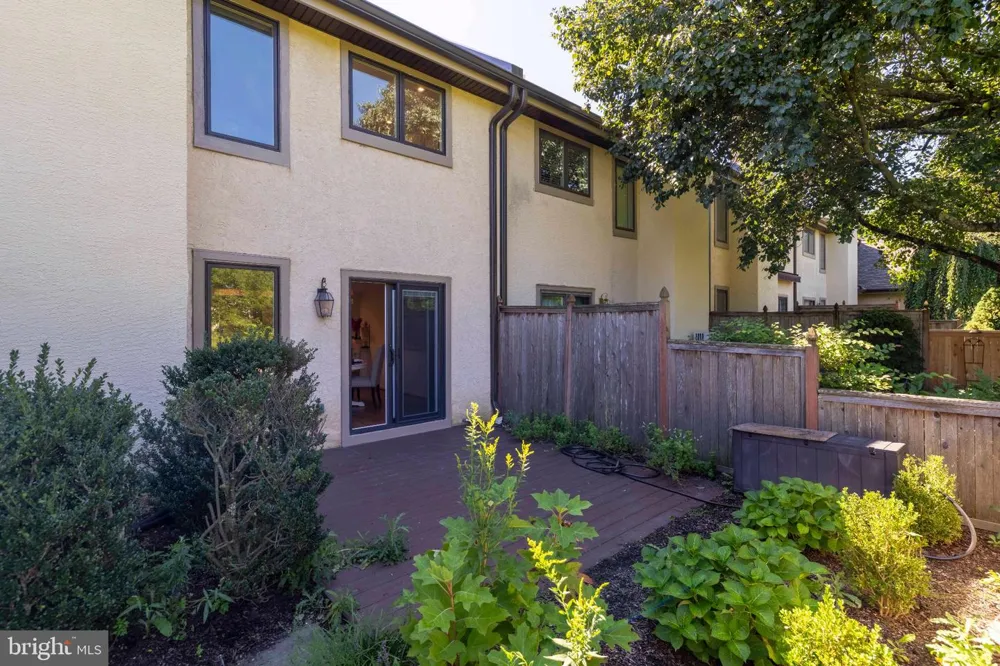 145 SPLITRAIL LANE #           Blue Bell, PA 19422