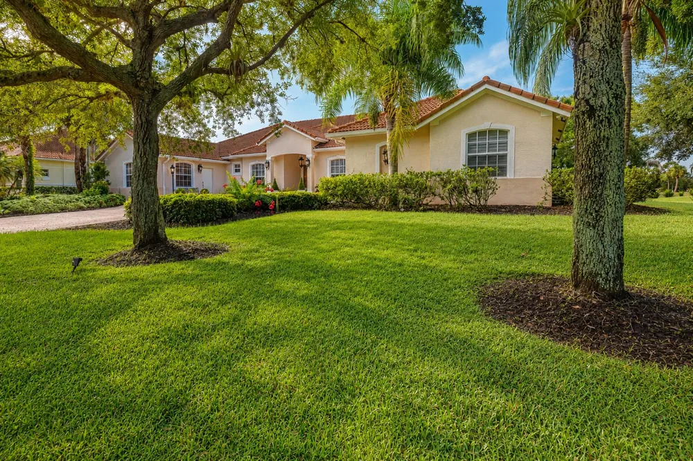 1422 SW Osprey Cove Port St. Lucie, FL 34986