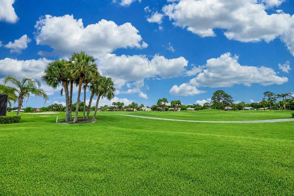 1422 SW Osprey Cove Port St. Lucie, FL 34986