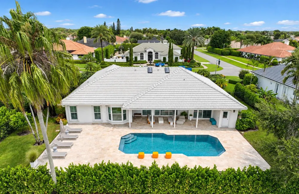 2274 Sunderland Avenue Wellington, FL 33414