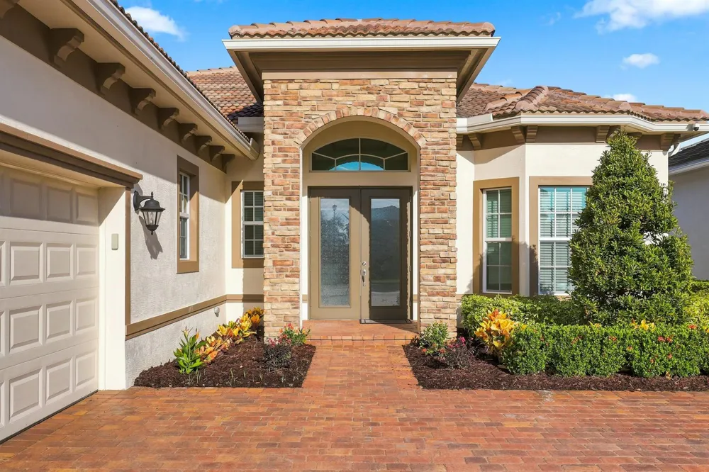 8632 SW Felicita Way Port St. Lucie, FL 34987