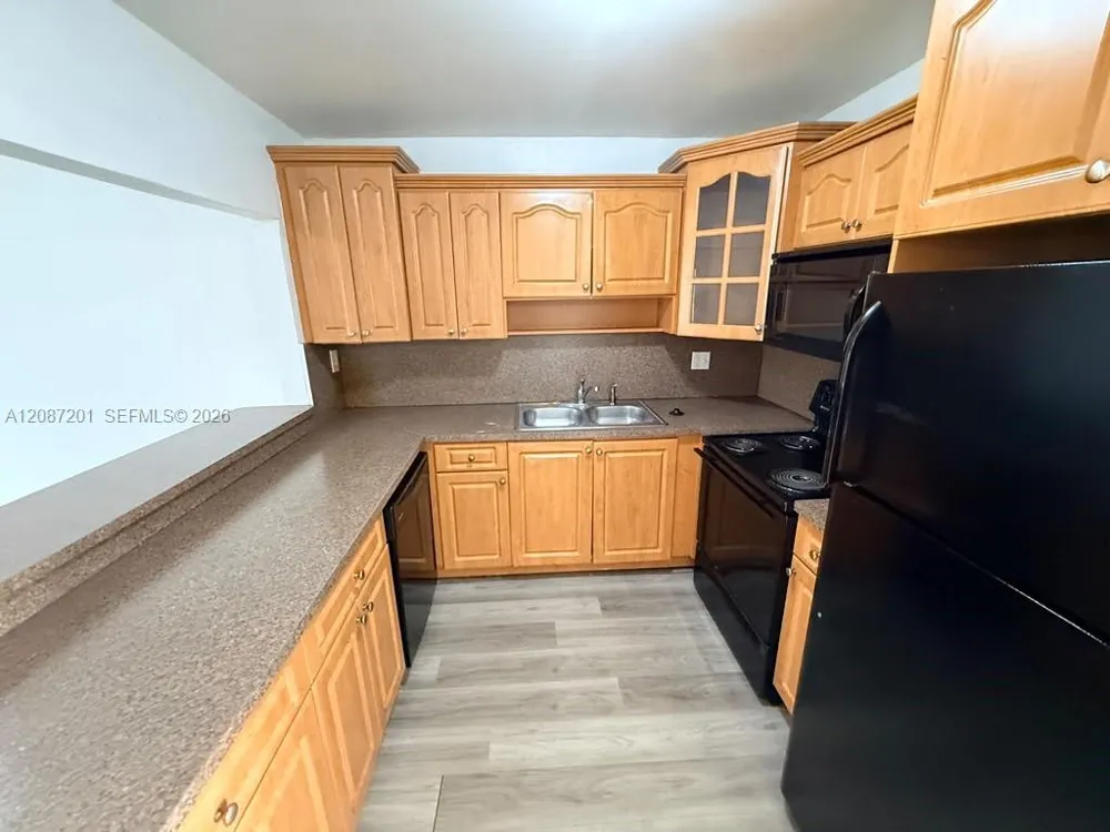 6125 W 20th Ave #312 Hialeah, FL 33012