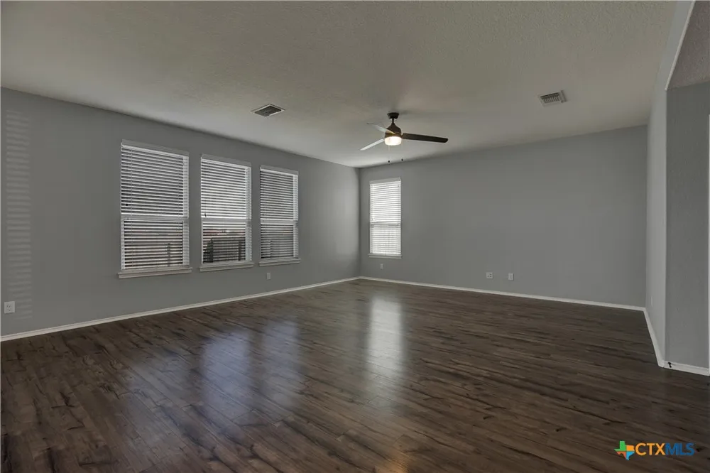 4213 Gale Meadows New Braunfels, TX 78130