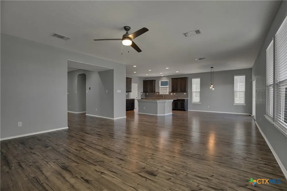 4213 Gale Meadows New Braunfels, TX 78130