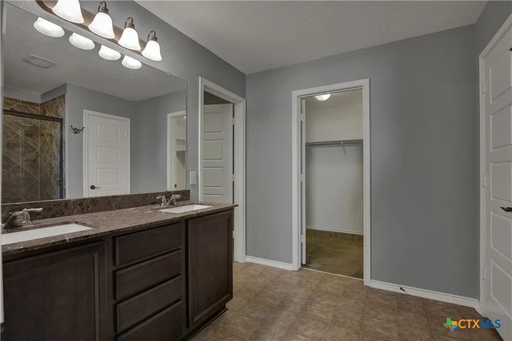 4213 Gale Meadows New Braunfels, TX 78130