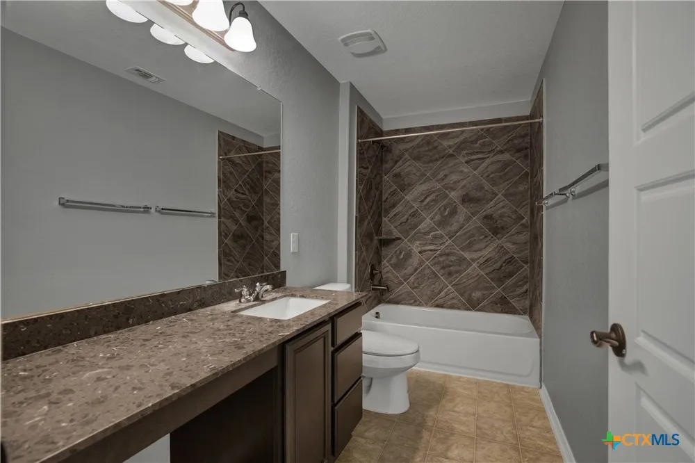 4213 Gale Meadows New Braunfels, TX 78130