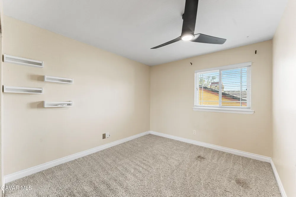 42910 Burlwood Drive Lancaster, CA 93536