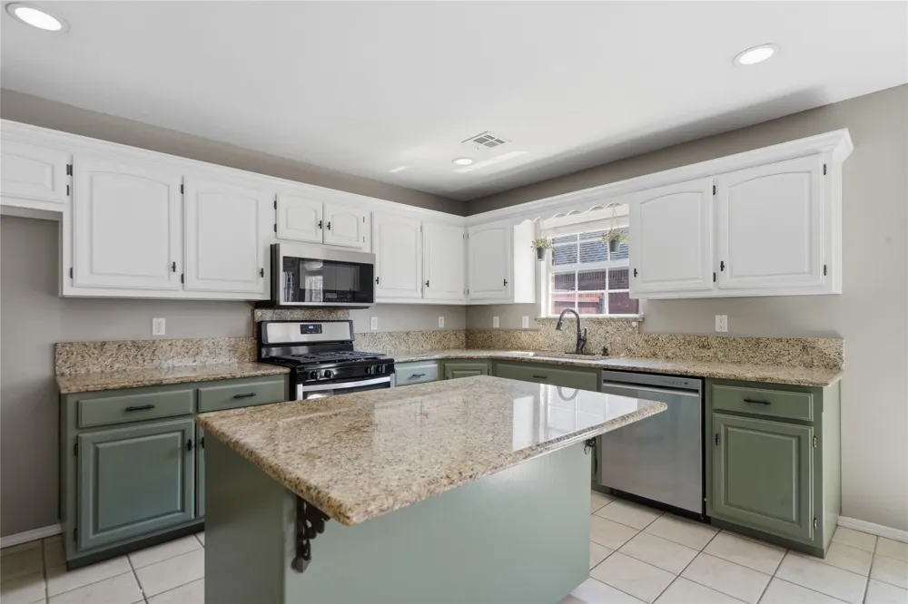 9908 114th EastAvenue Owasso, OK 74055