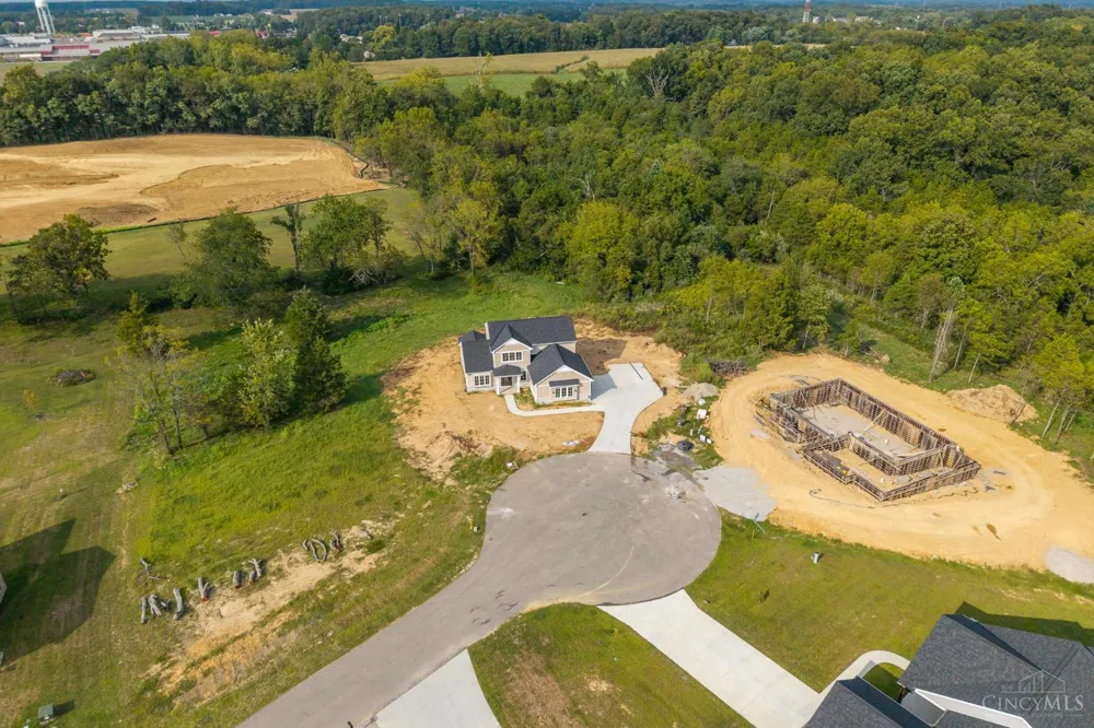 8354 Alice Way St Leon, IN 47012