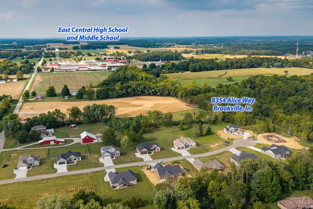 8354 Alice Way St Leon, IN 47012