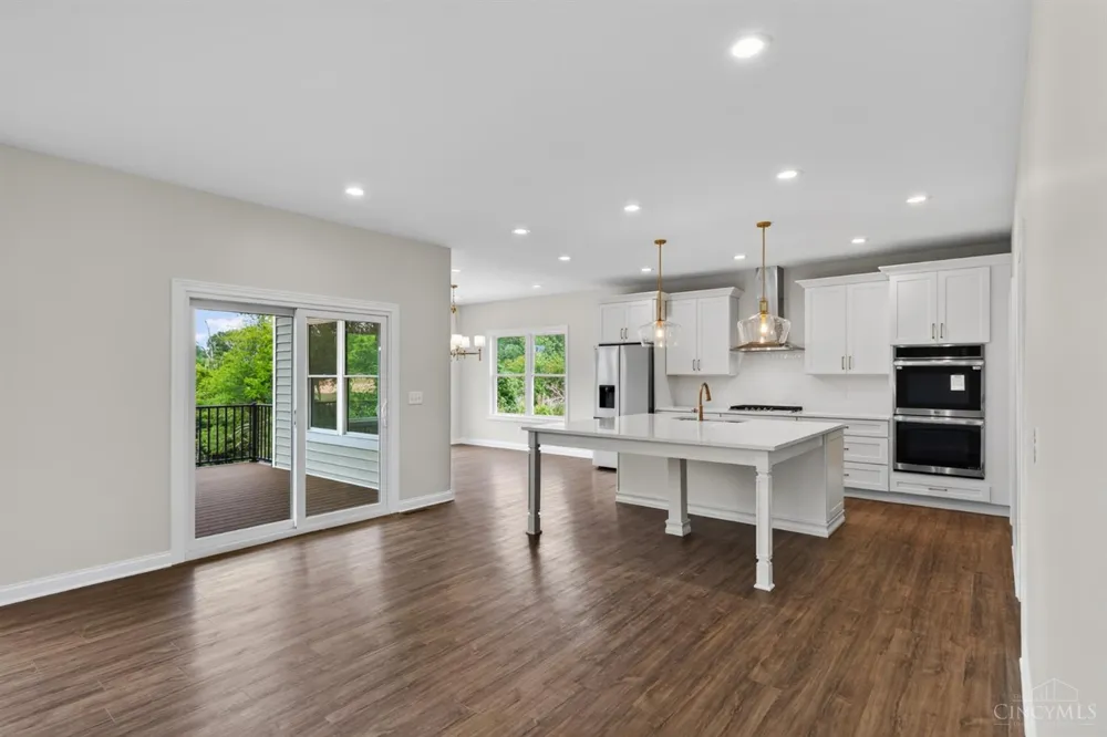 8354 Alice Way St Leon, IN 47012