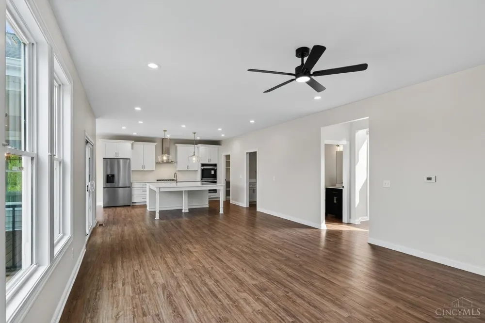 8354 Alice Way St Leon, IN 47012
