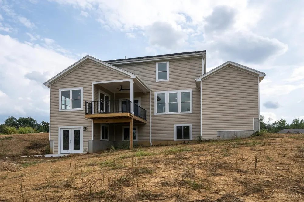 8354 Alice Way St Leon, IN 47012