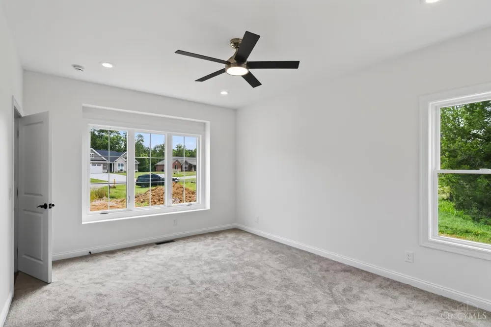 8354 Alice Way St Leon, IN 47012