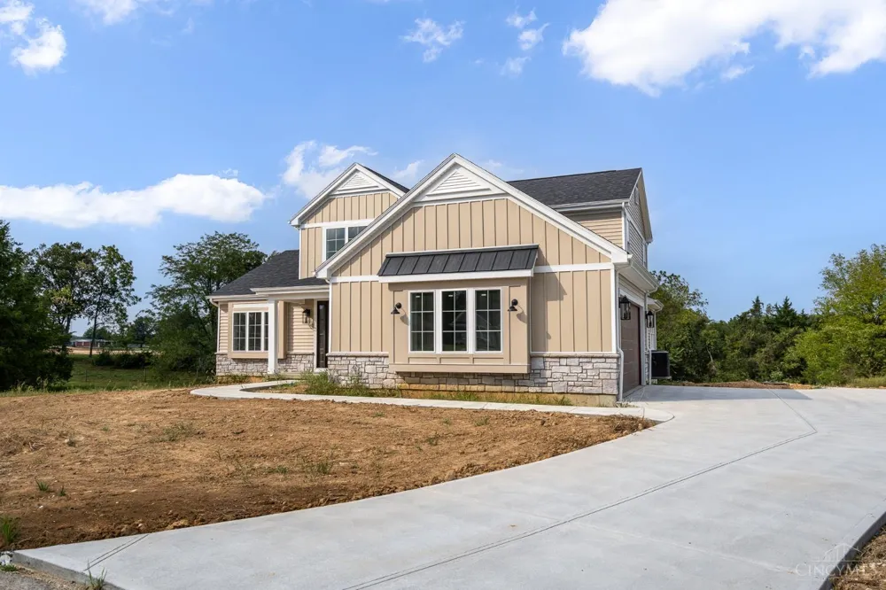 8354 Alice Way St Leon, IN 47012