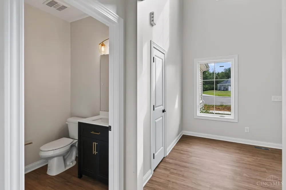 8354 Alice Way St Leon, IN 47012