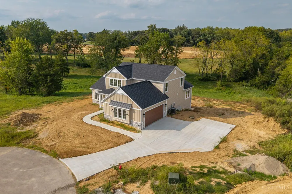 8354 Alice Way St Leon, IN 47012