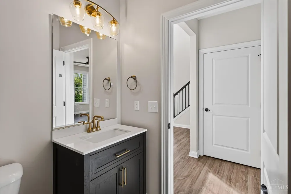 8354 Alice Way St Leon, IN 47012