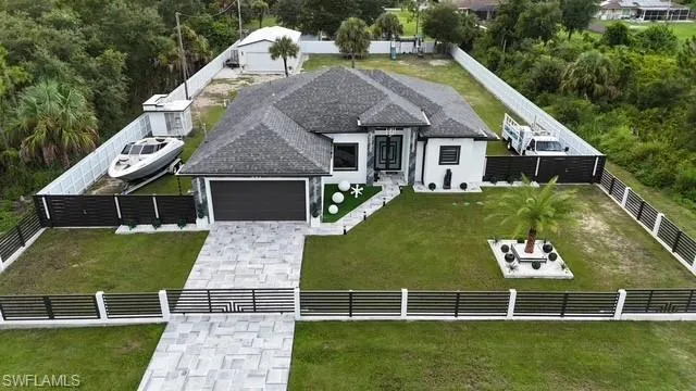 611 Lake Avenue Lehigh Acres, FL 33972