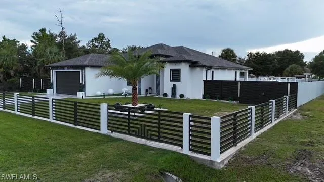611 Lake Avenue Lehigh Acres, FL 33972