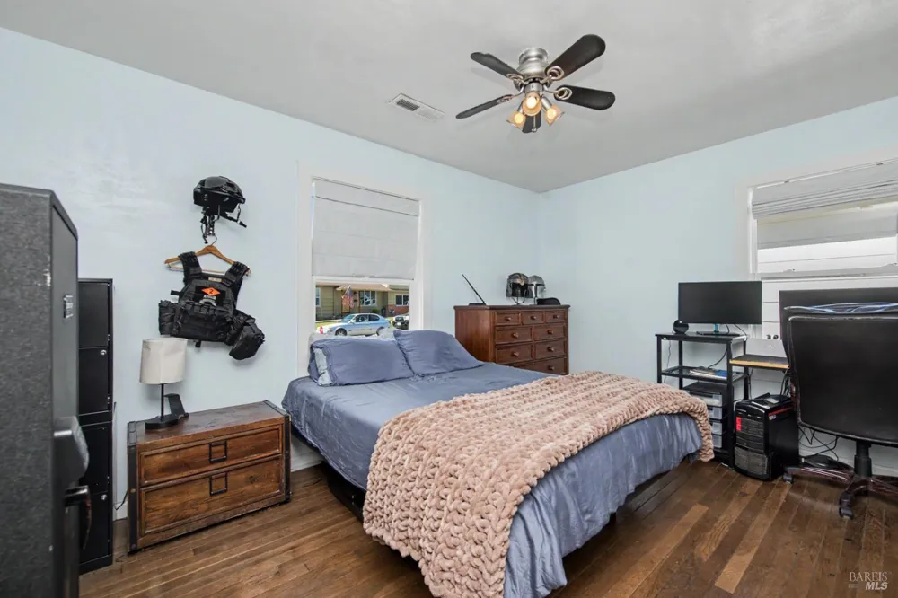 14 Bellevue Avenue Napa, CA 94558