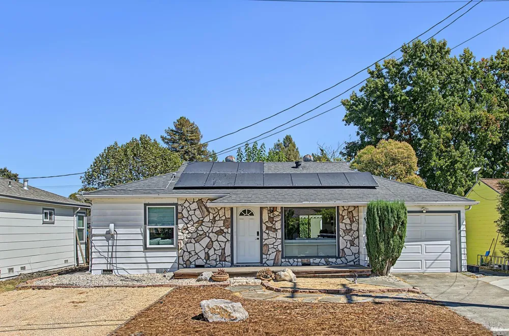 14 Bellevue Avenue Napa, CA 94558