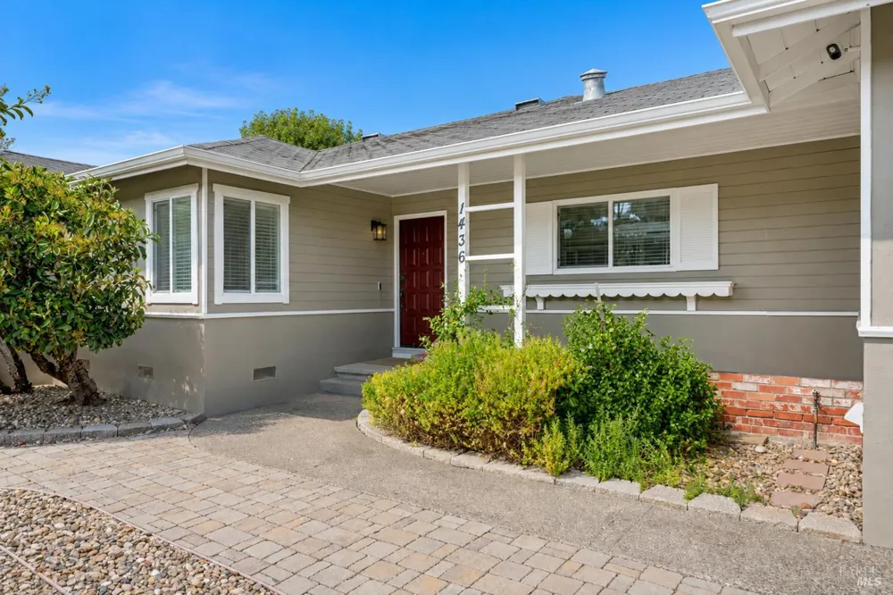 1436 Buchanan Street Novato, CA 94947