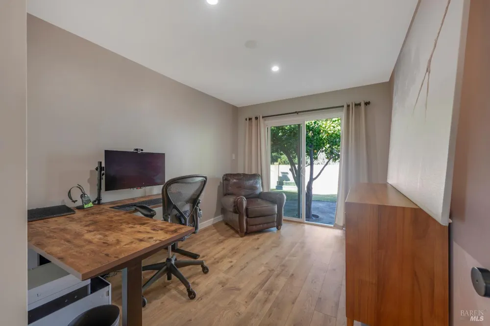 1436 Buchanan Street Novato, CA 94947