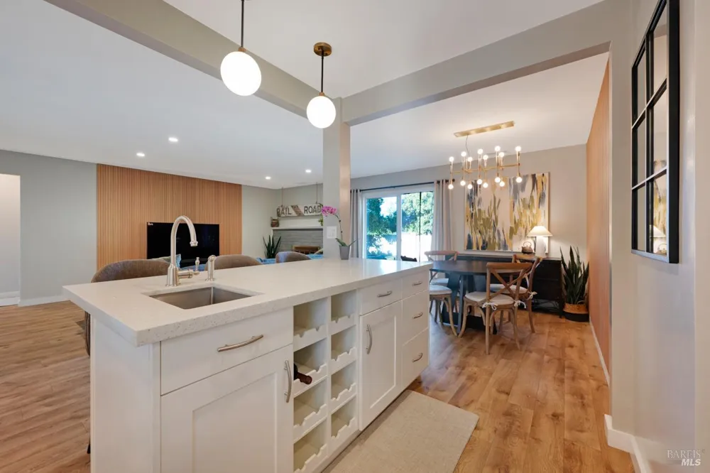 1436 Buchanan Street Novato, CA 94947