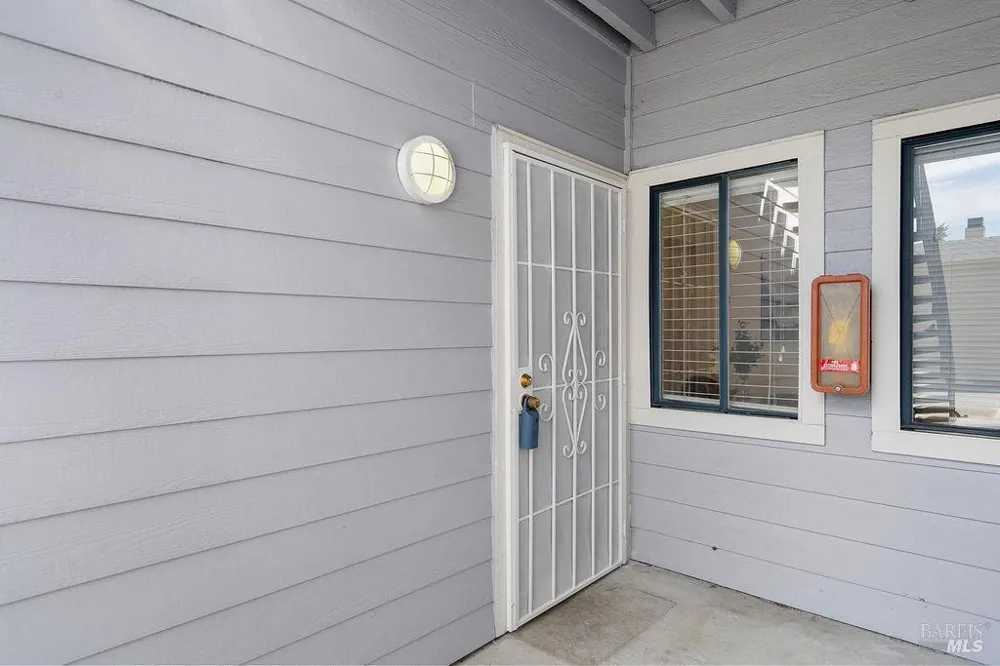 1201 Glen Cove Parkway ##1702 Vallejo, CA 94591