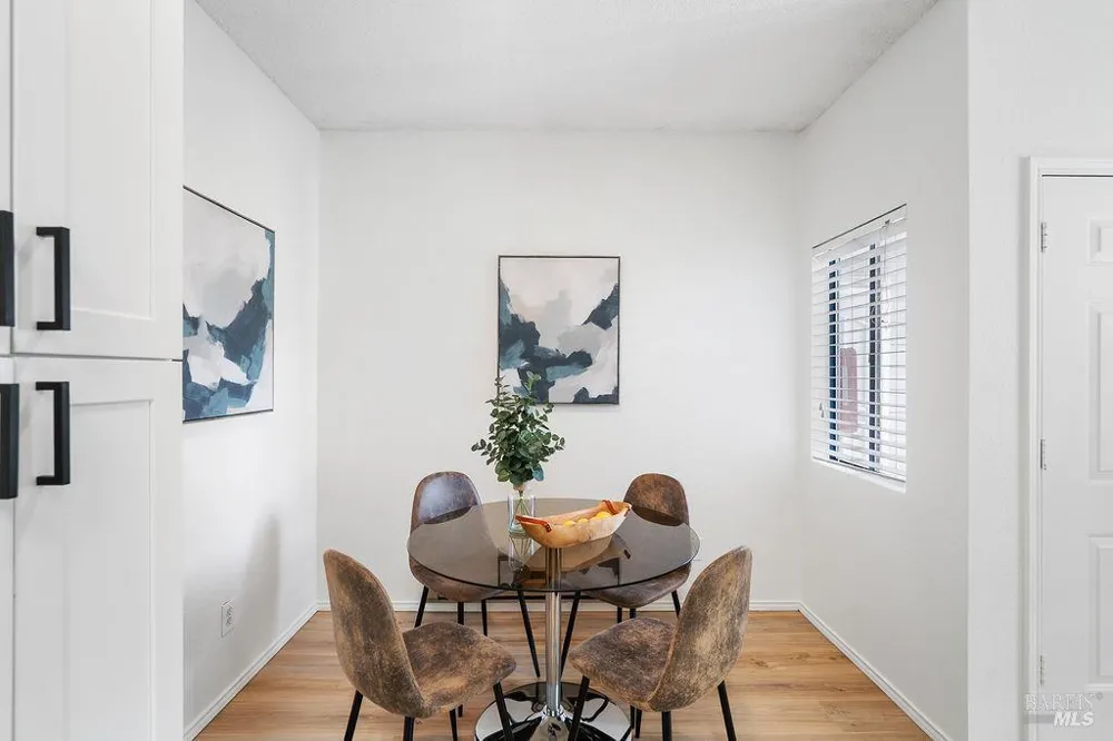1201 Glen Cove Parkway ##1702 Vallejo, CA 94591