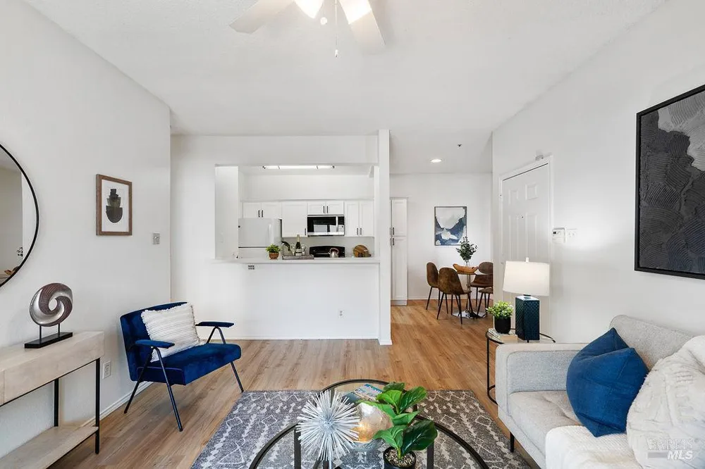 1201 Glen Cove Parkway ##1702 Vallejo, CA 94591