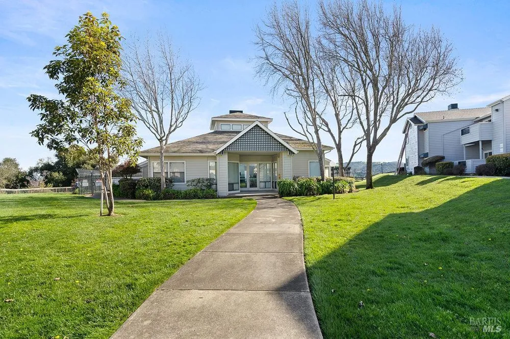 1201 Glen Cove Parkway ##1702 Vallejo, CA 94591