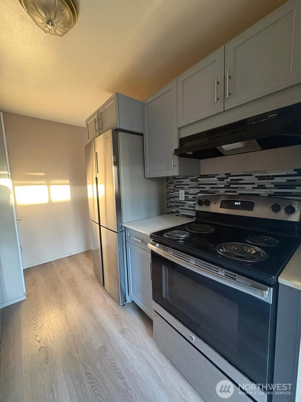 5711 122nd Pl SE #218 Bellevue, WA 98006