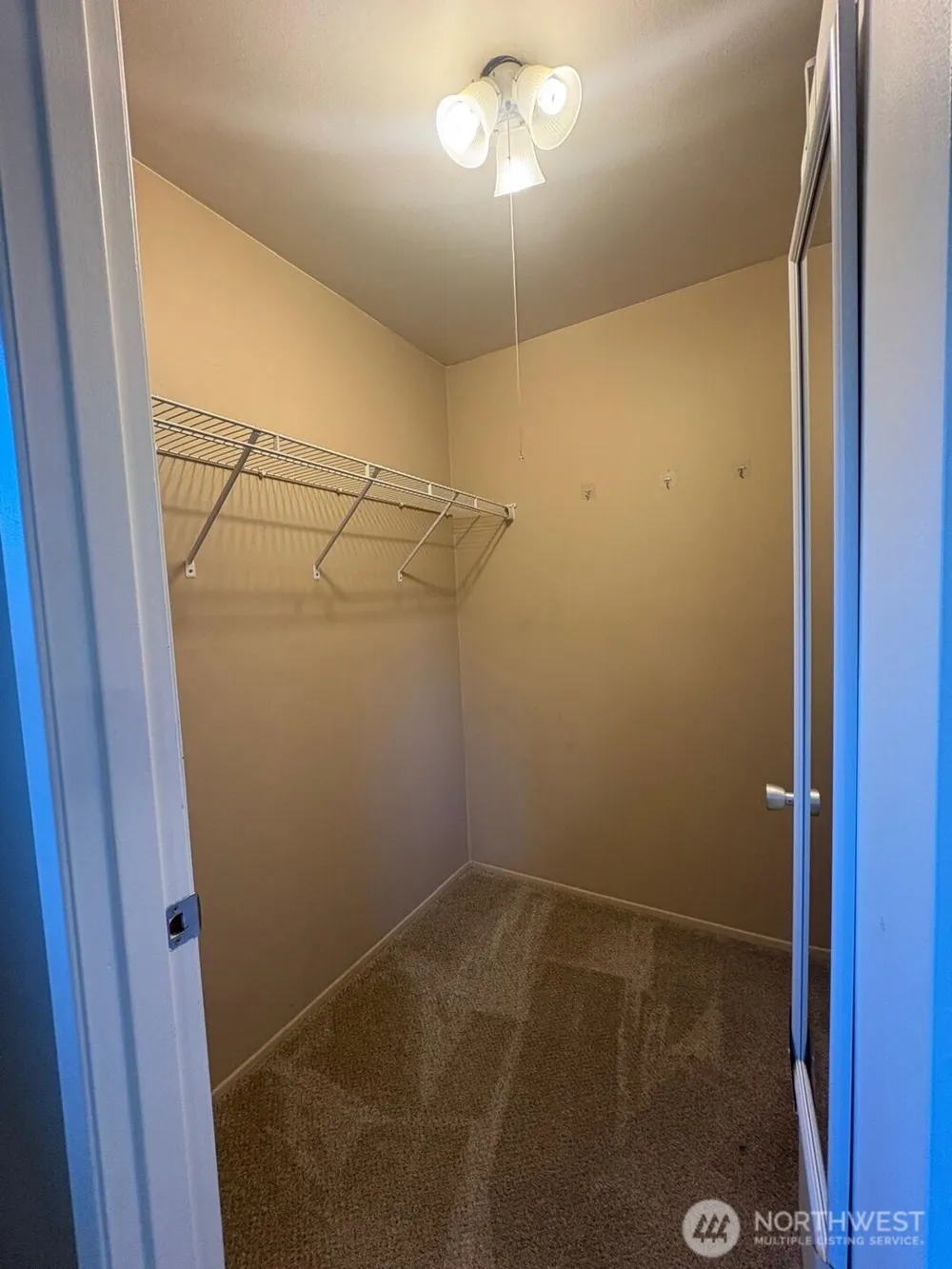 5711 122nd Pl SE #218 Bellevue, WA 98006
