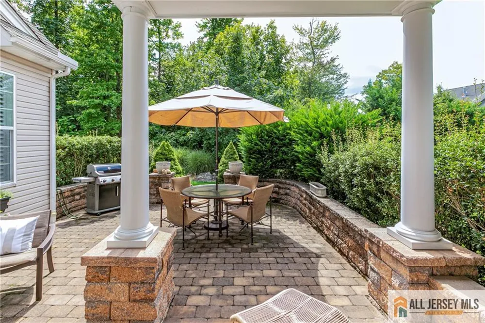 11 Bellingham Drive South Brunswick, NJ 08824