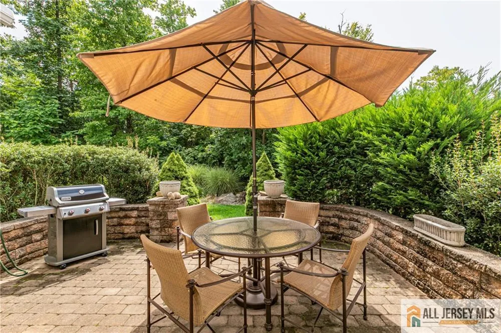 11 Bellingham Drive South Brunswick, NJ 08824