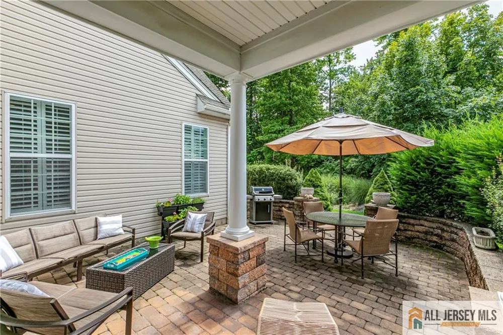 11 Bellingham Drive South Brunswick, NJ 08824