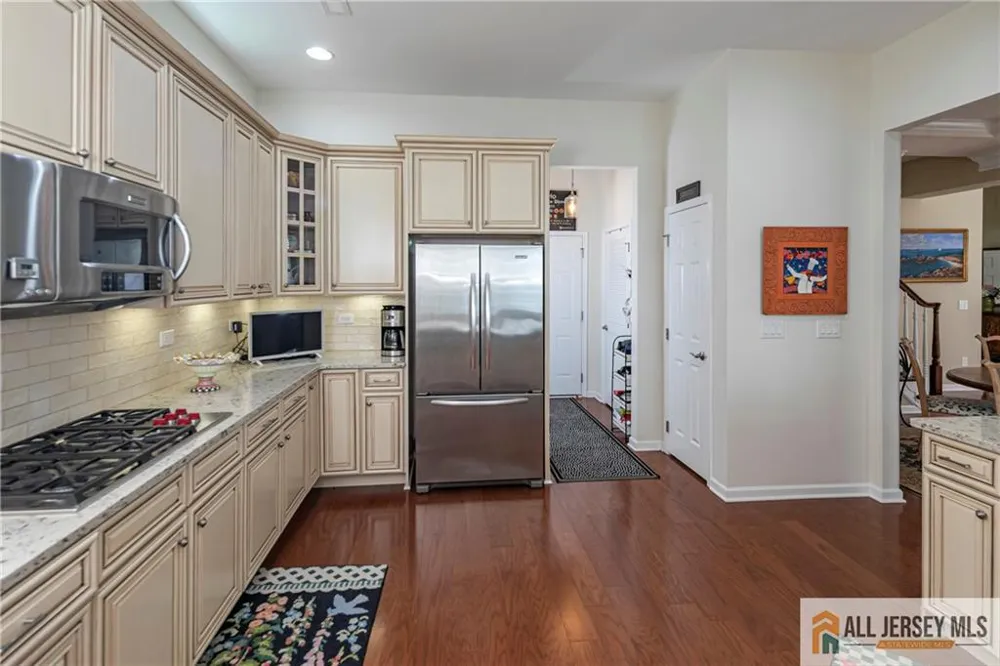 11 Bellingham Drive South Brunswick, NJ 08824