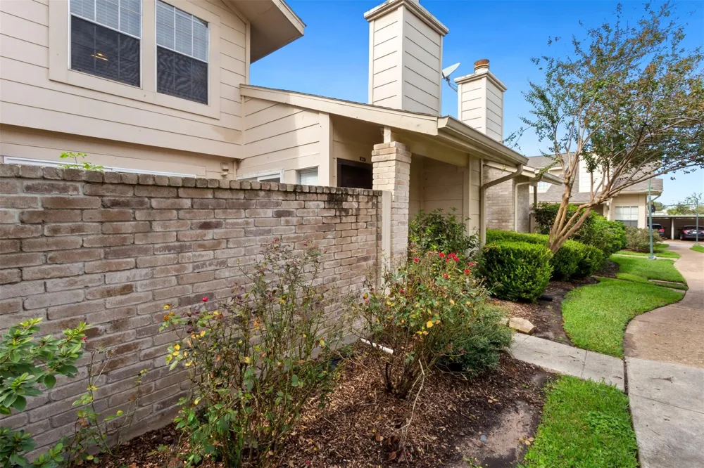 13026 Leader Street #951 Houston, TX 77072