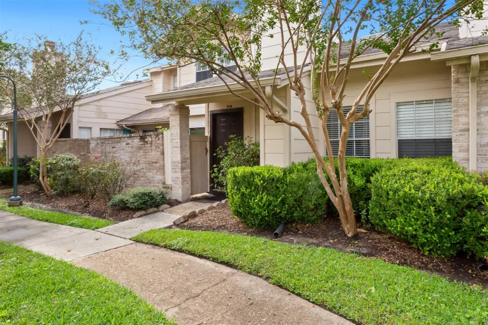 13026 Leader Street #951 Houston, TX 77072