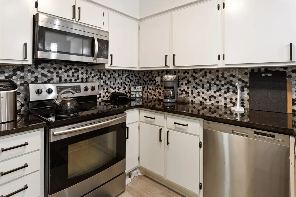 13026 Leader Street #951 Houston, TX 77072